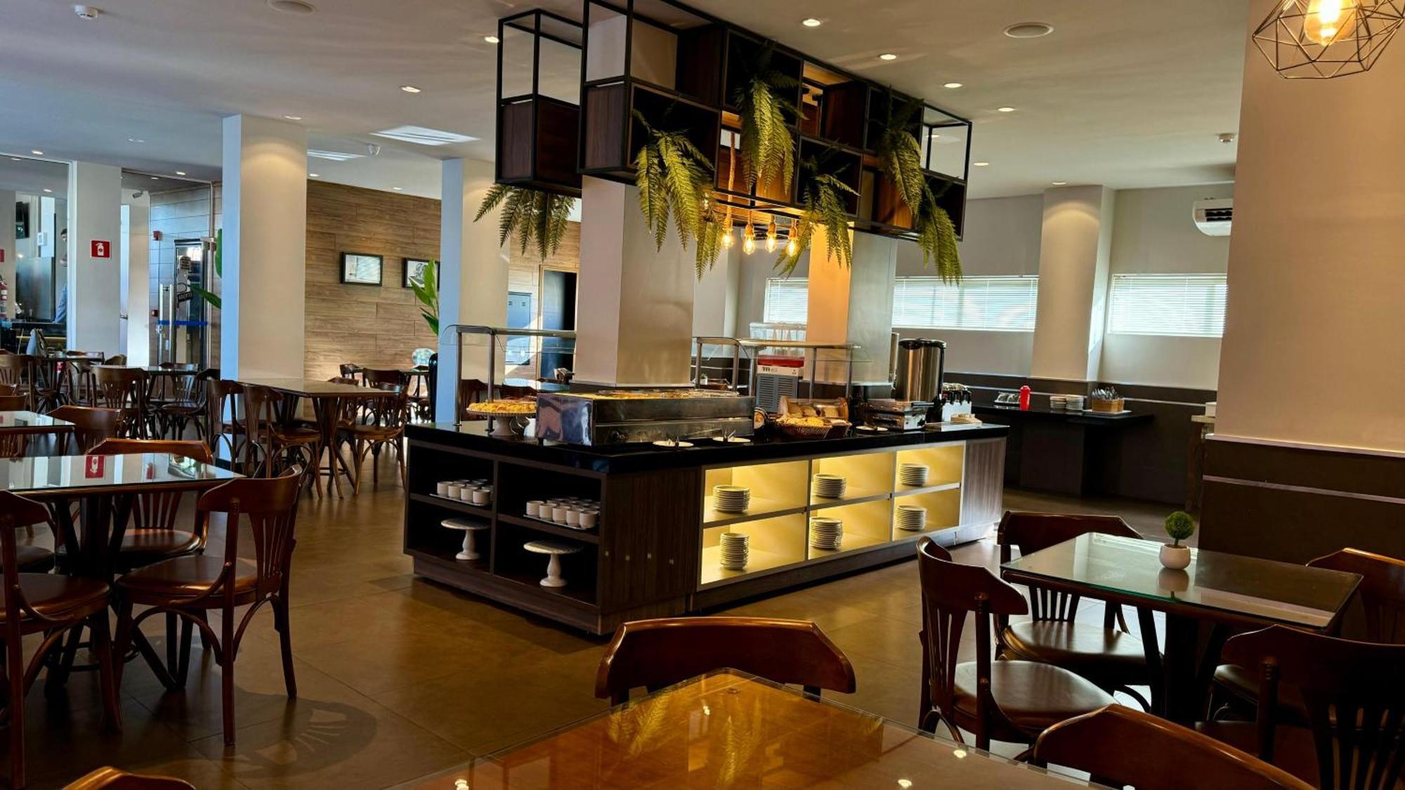 Hotel Portinari Ponte Da Amizade ฟอสดูอีกวาซู ภายนอก รูปภาพ